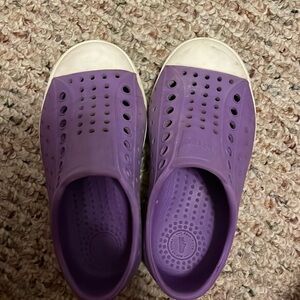 Kids Purple Natives size 8